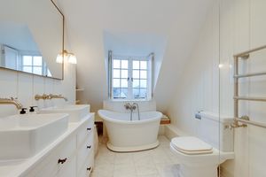 Photo 5- click for photo gallery